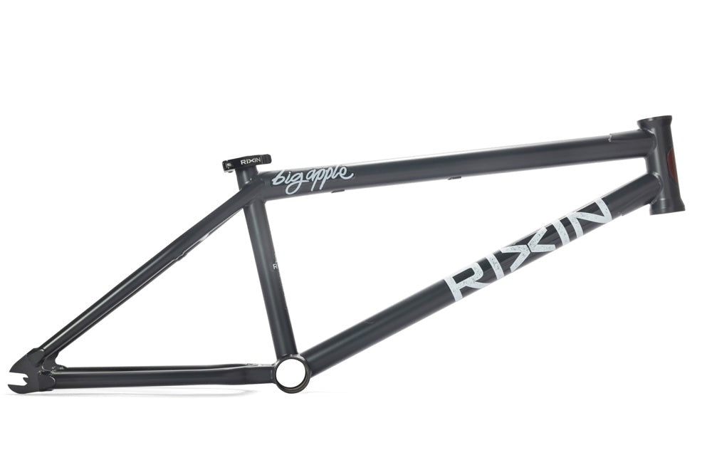 RIXIN BILLY PERRY SIGNATURE BIG APPLE FRAME Black Oro 20.75"