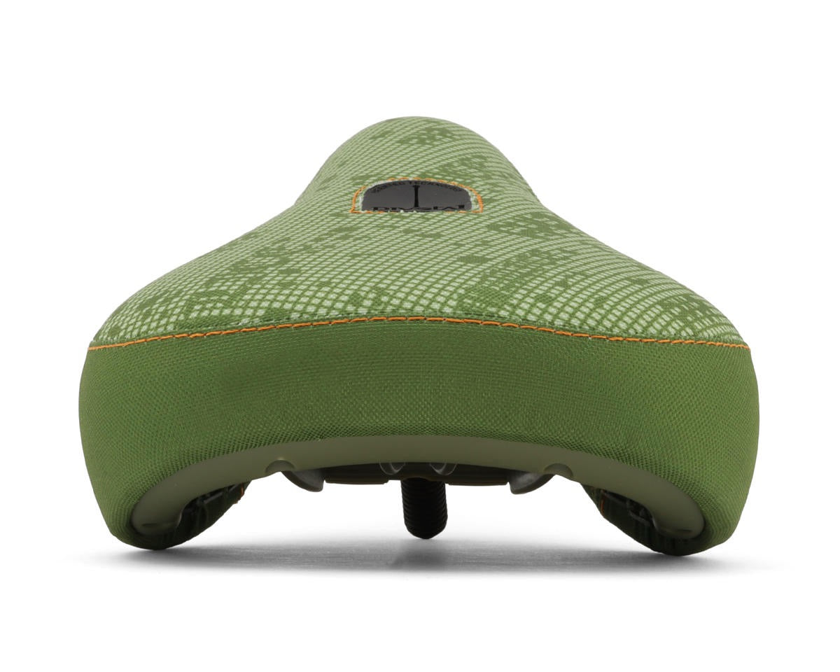Cult x Malice Pivotal Seat